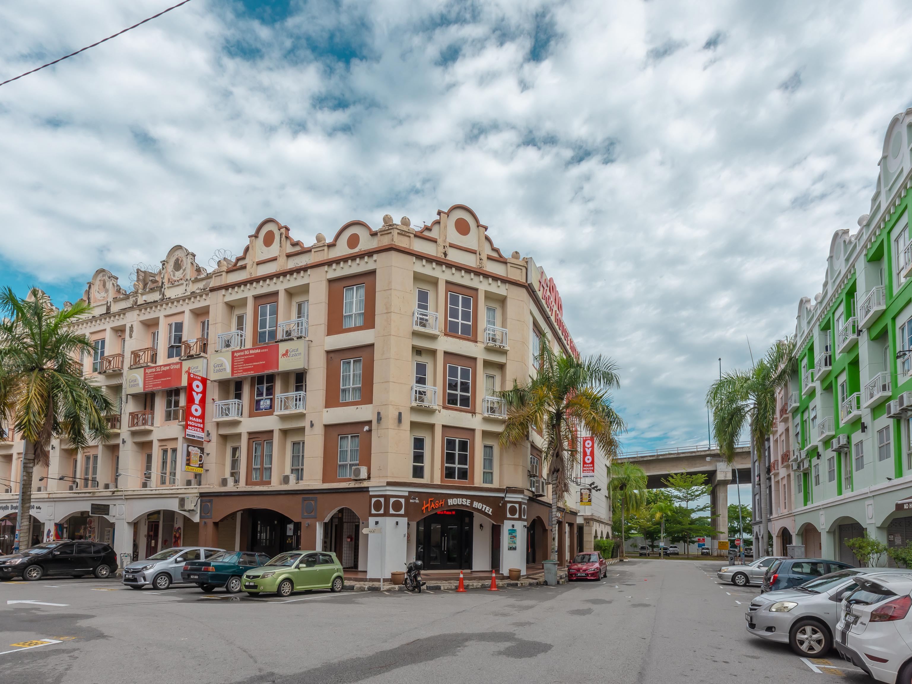 Oyo 1192 Hash House Hotel Malacca Exterior foto